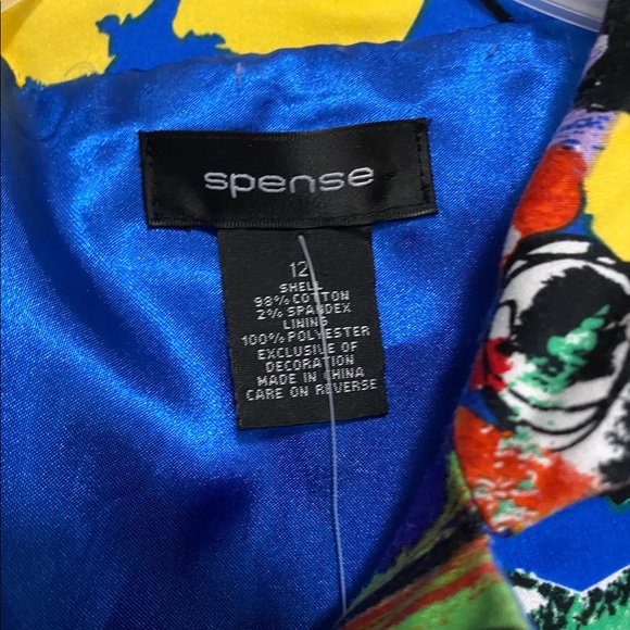 She’s in great condition very beautiful! Size 12
Spense brand - Picture 4 of 5